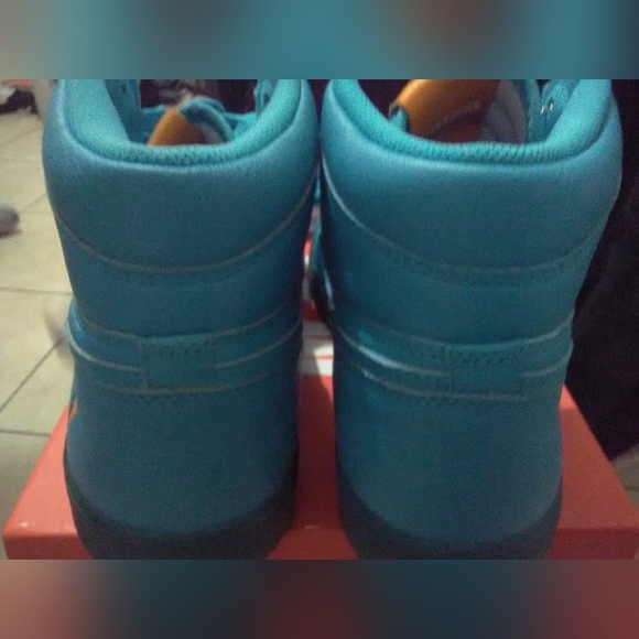 BNIB FIRST JORDAN NIKE GATORADE SERIES AIR JORDAN ONE RETRO HI RARE BLUE LAGOON - Picture 14 of 16